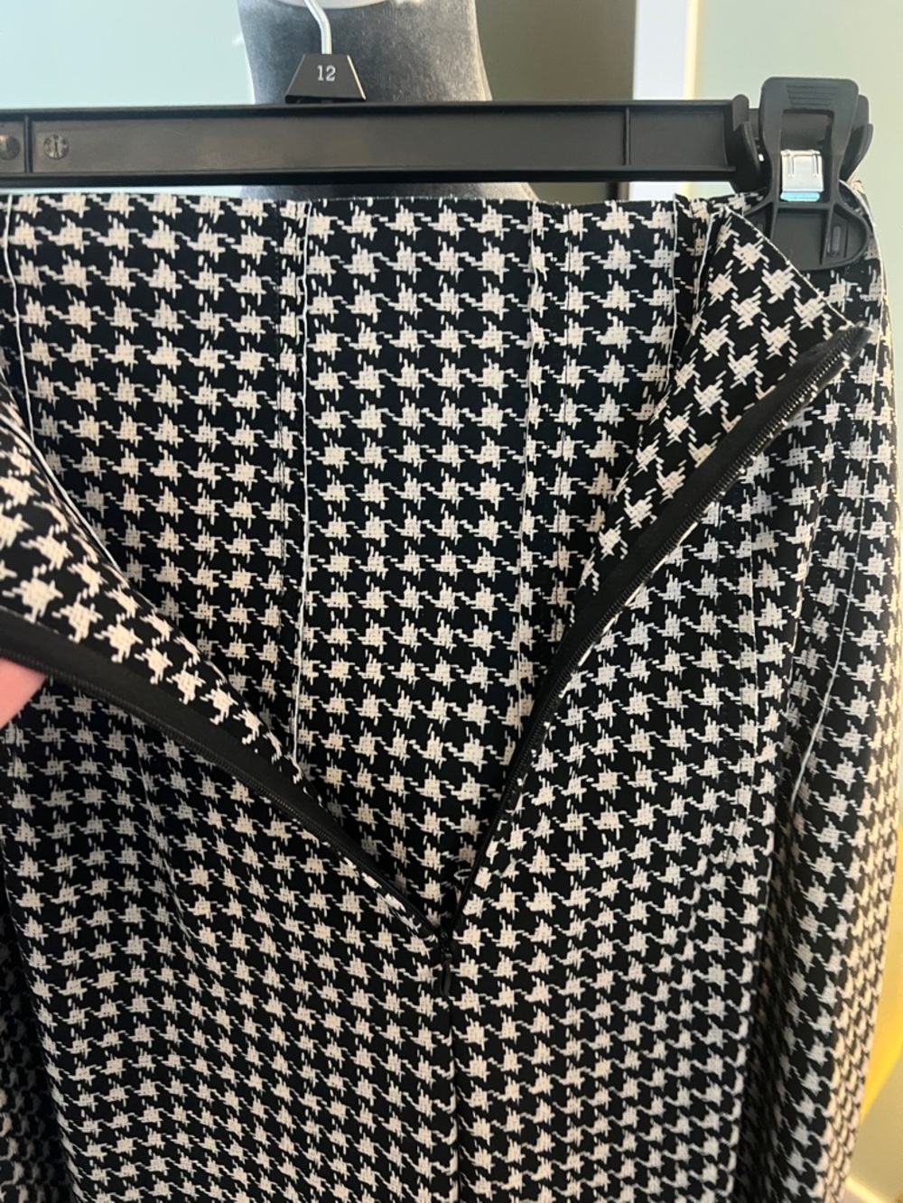 Norma Kamali Black and White Houndstooth Maxi Wide Leg High Waist pants - Picture 9 of 15
